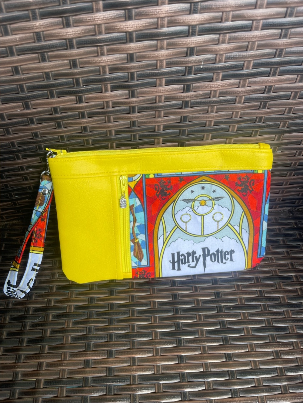 Harry Potter Yellow & Red Wristlet Clutch